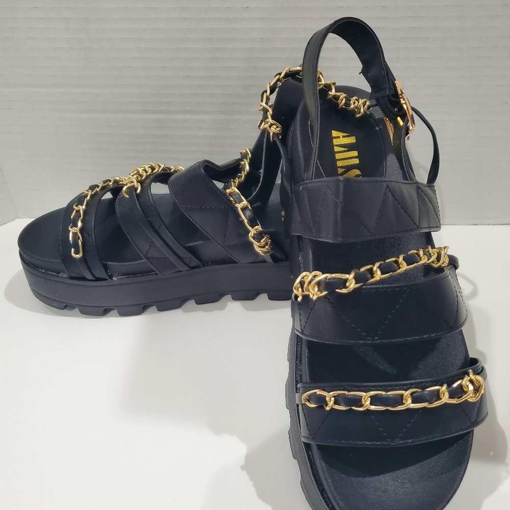 AMS black fashion slippers  6.5,7.5